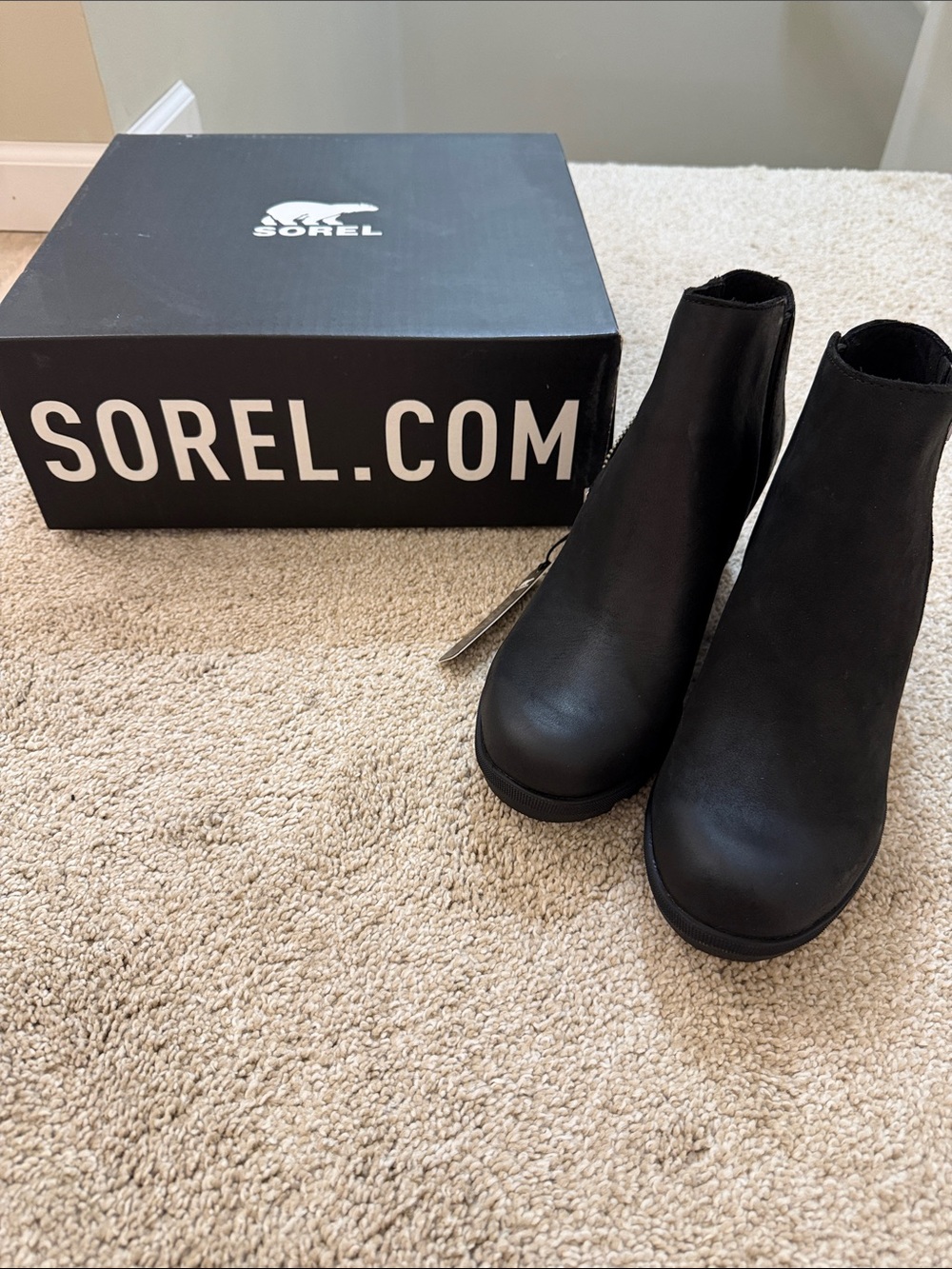 Sorel Black Women's Joan of Arctic Wedgie II Zip Booties